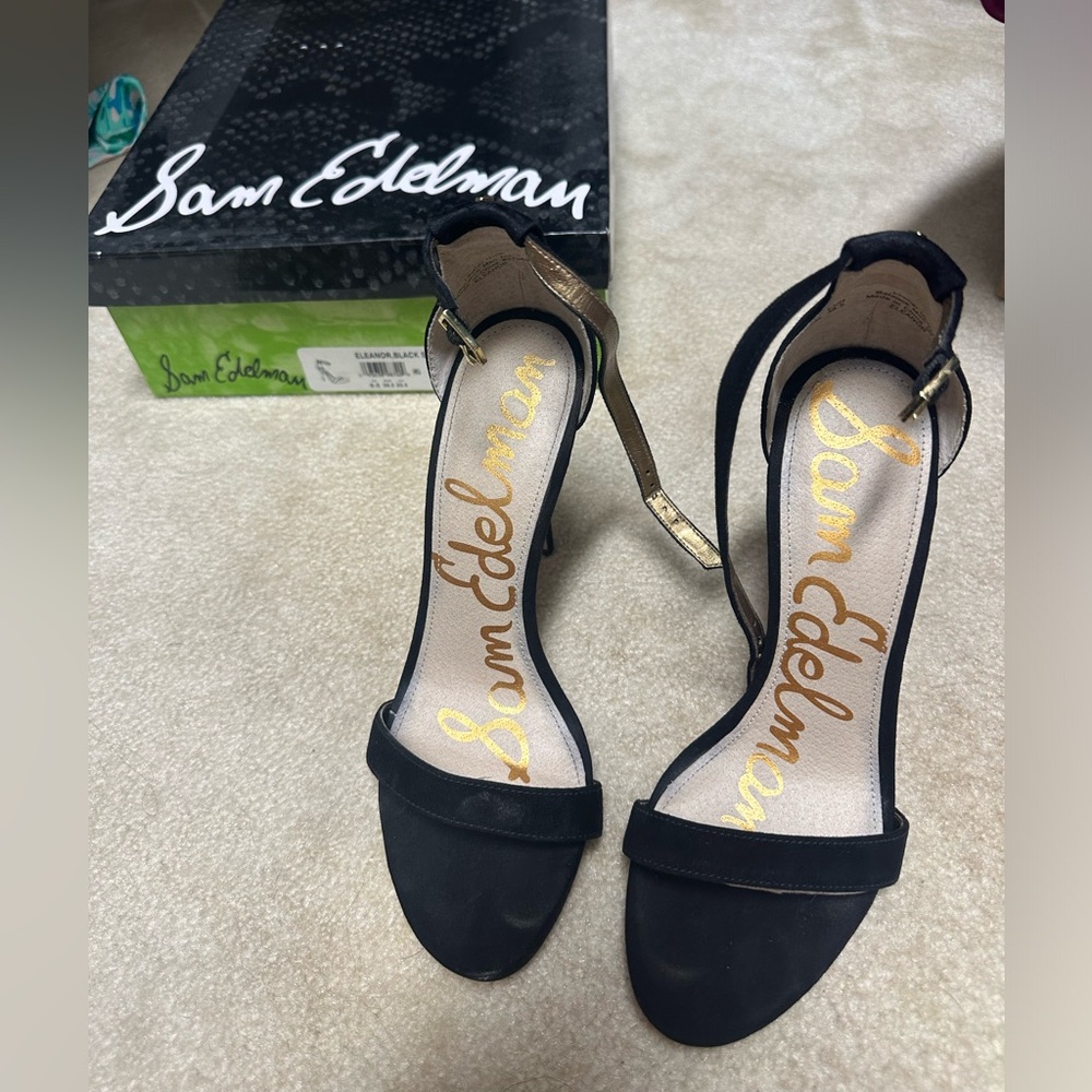 Sam Edelman black suede heels size 8.5